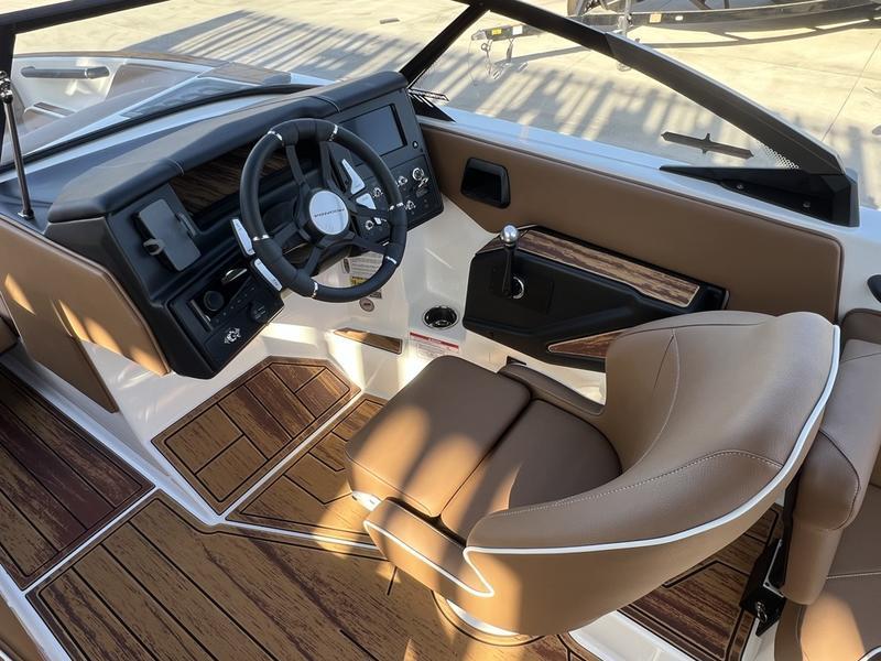2025 Moomba Max