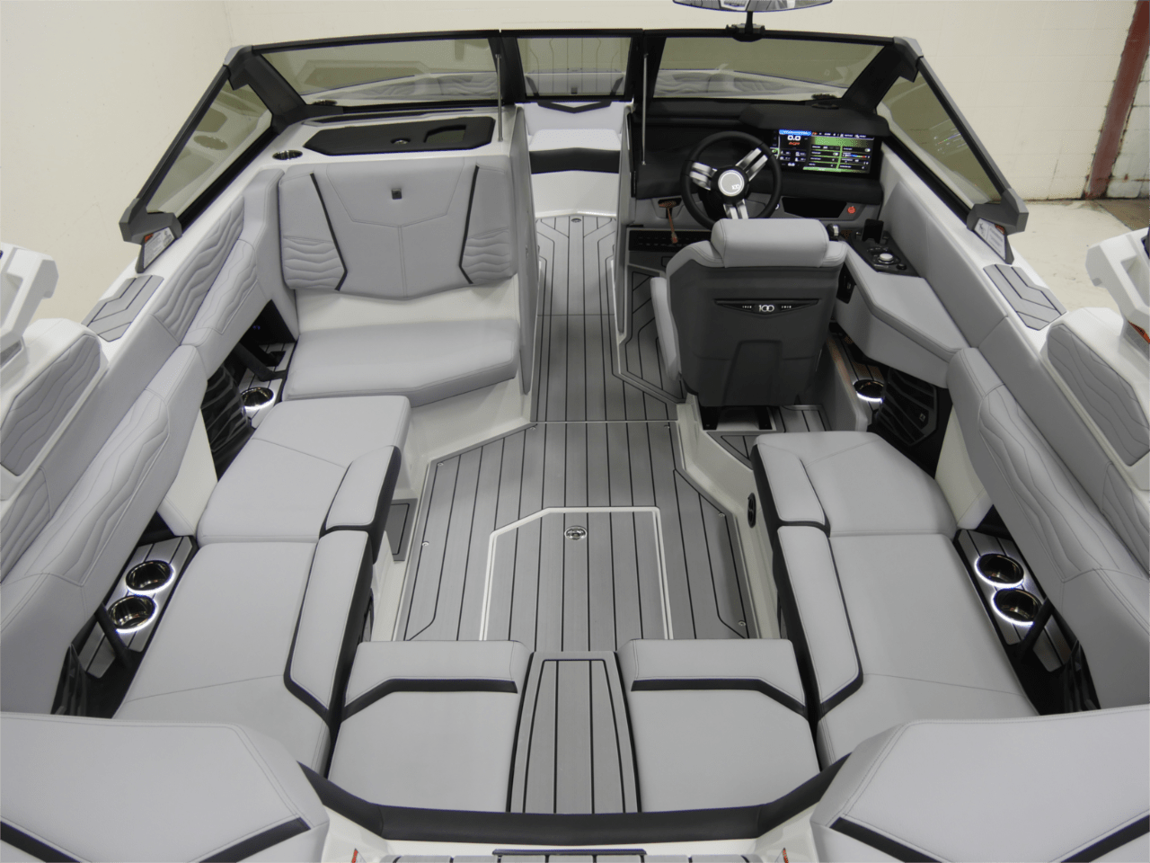 2025 Nautique G21 &#8211; Mystic White/Jet Black