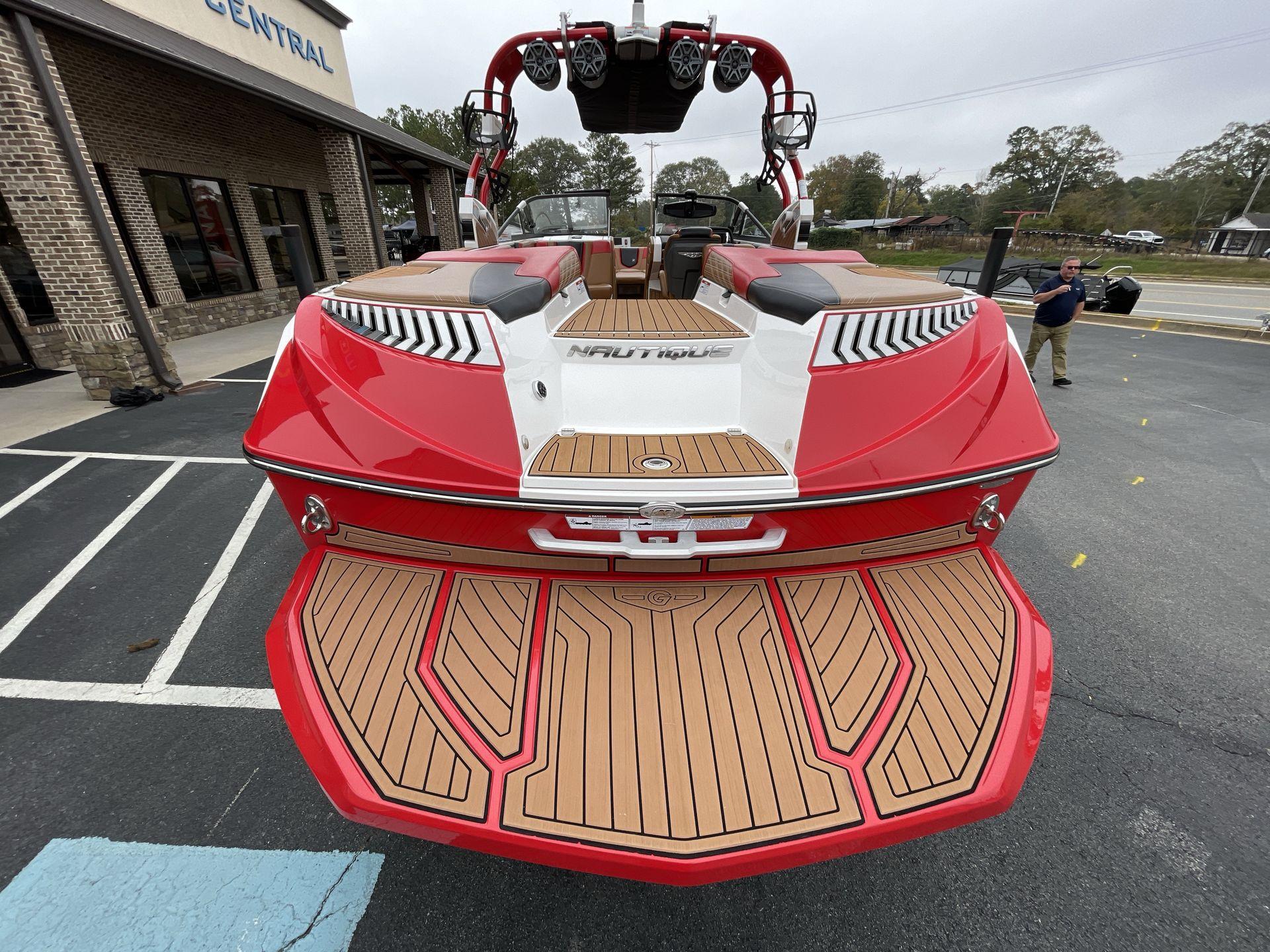 2016 Nautique G25