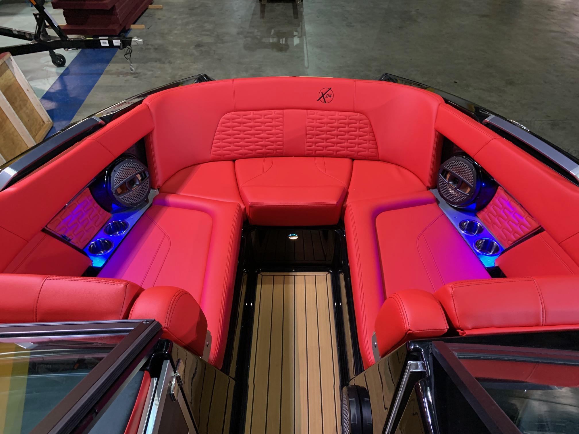 2025 Mastercraft X24!