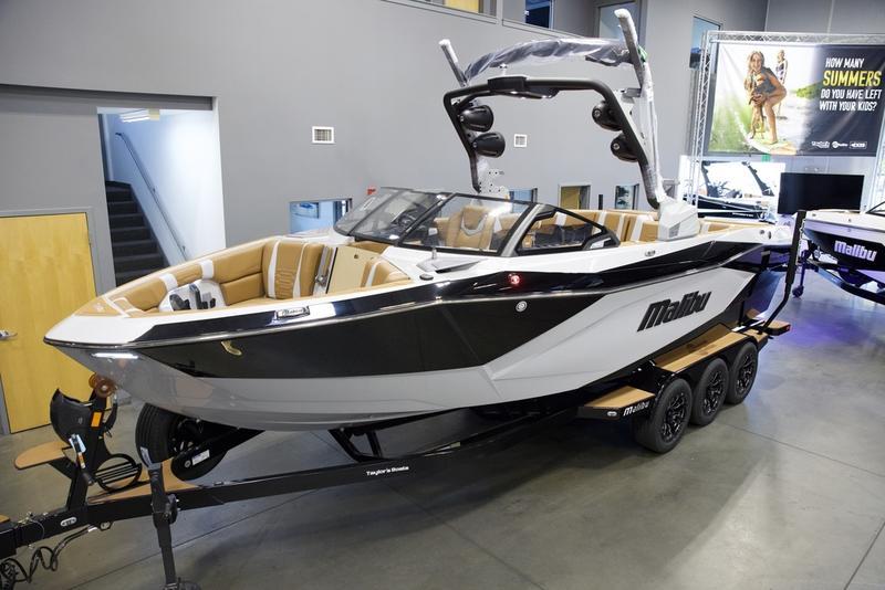 boat.Title