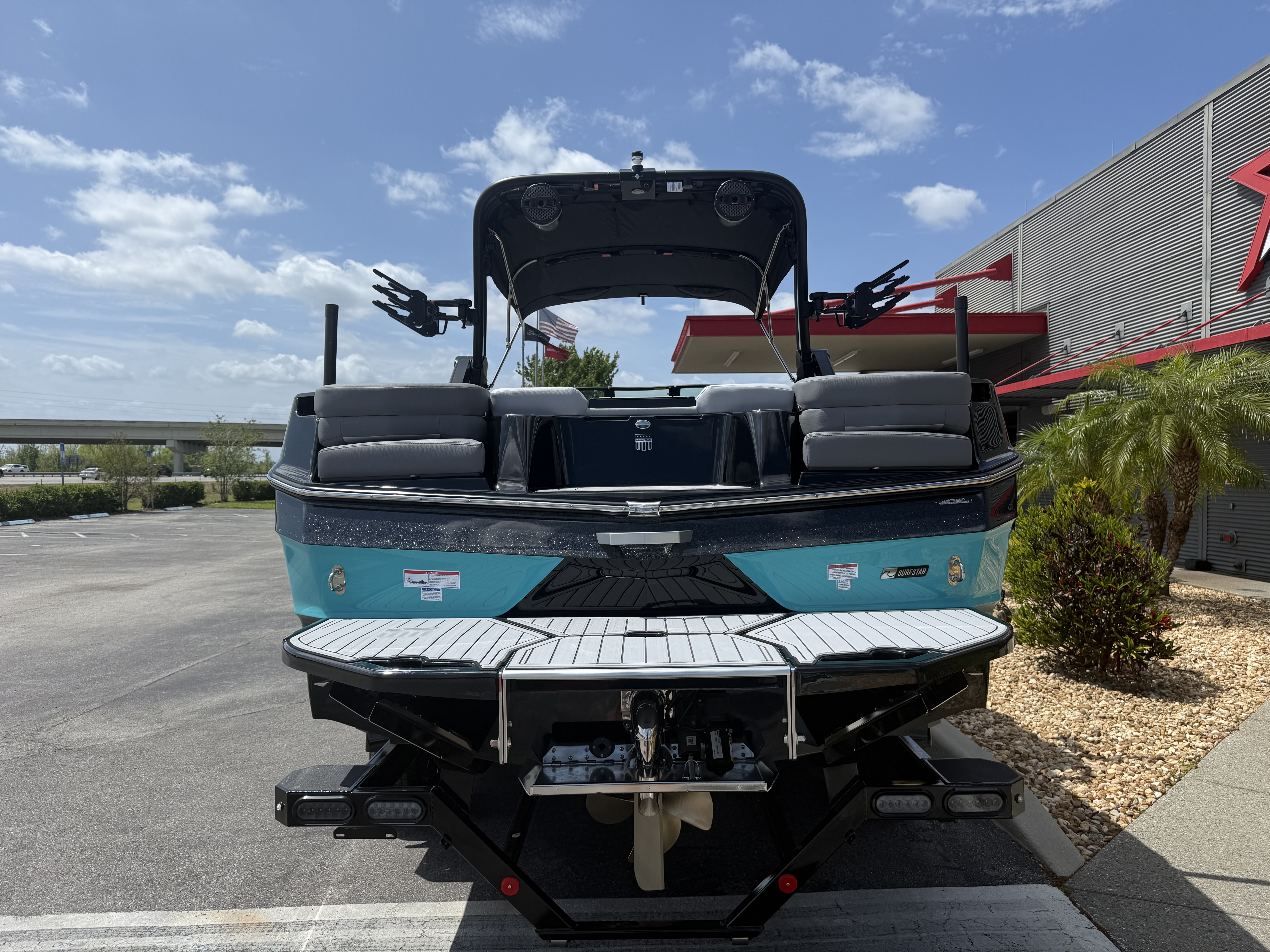2025 MasterCraft XT24