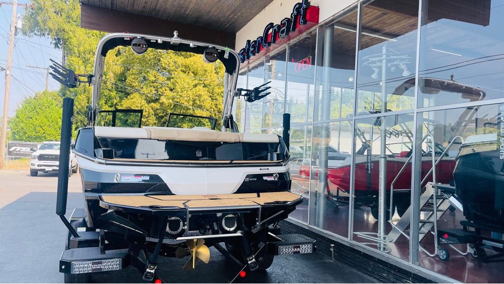 2024 MasterCraft NXT21