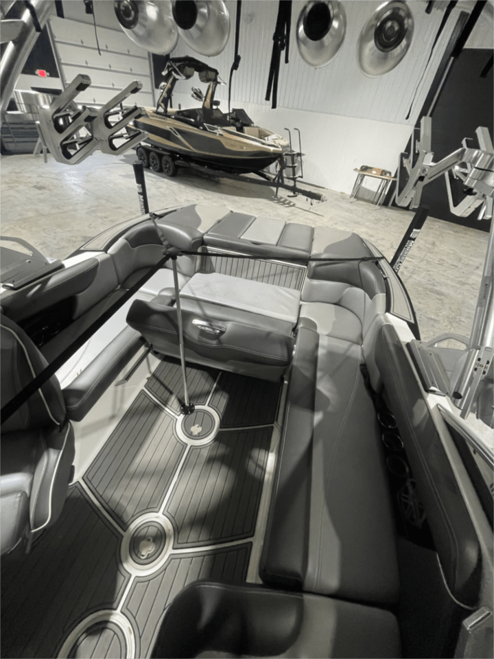 2016 MasterCraft X30