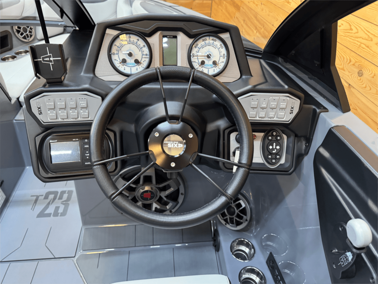 2021 Axis T23