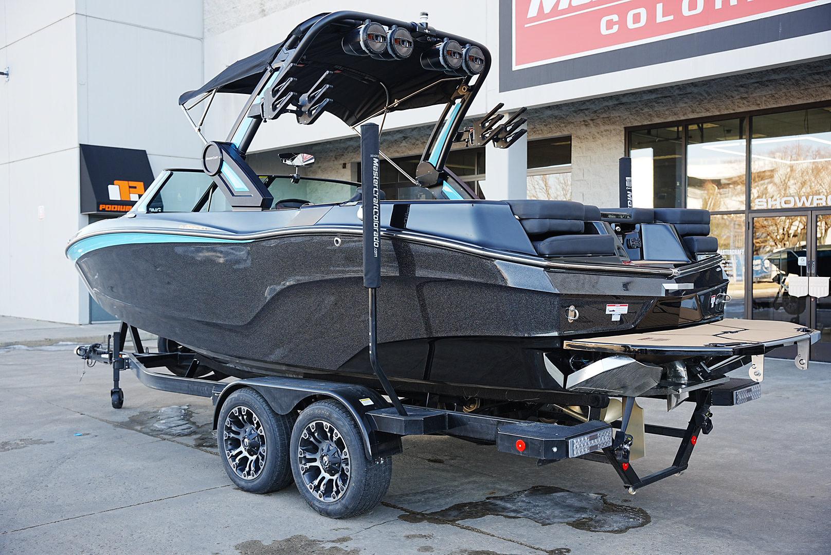 boat.Title