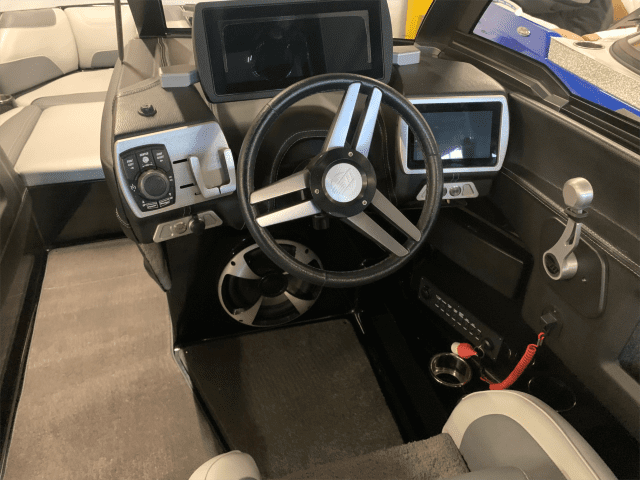 2019 Malibu Wakesetter 22LSV