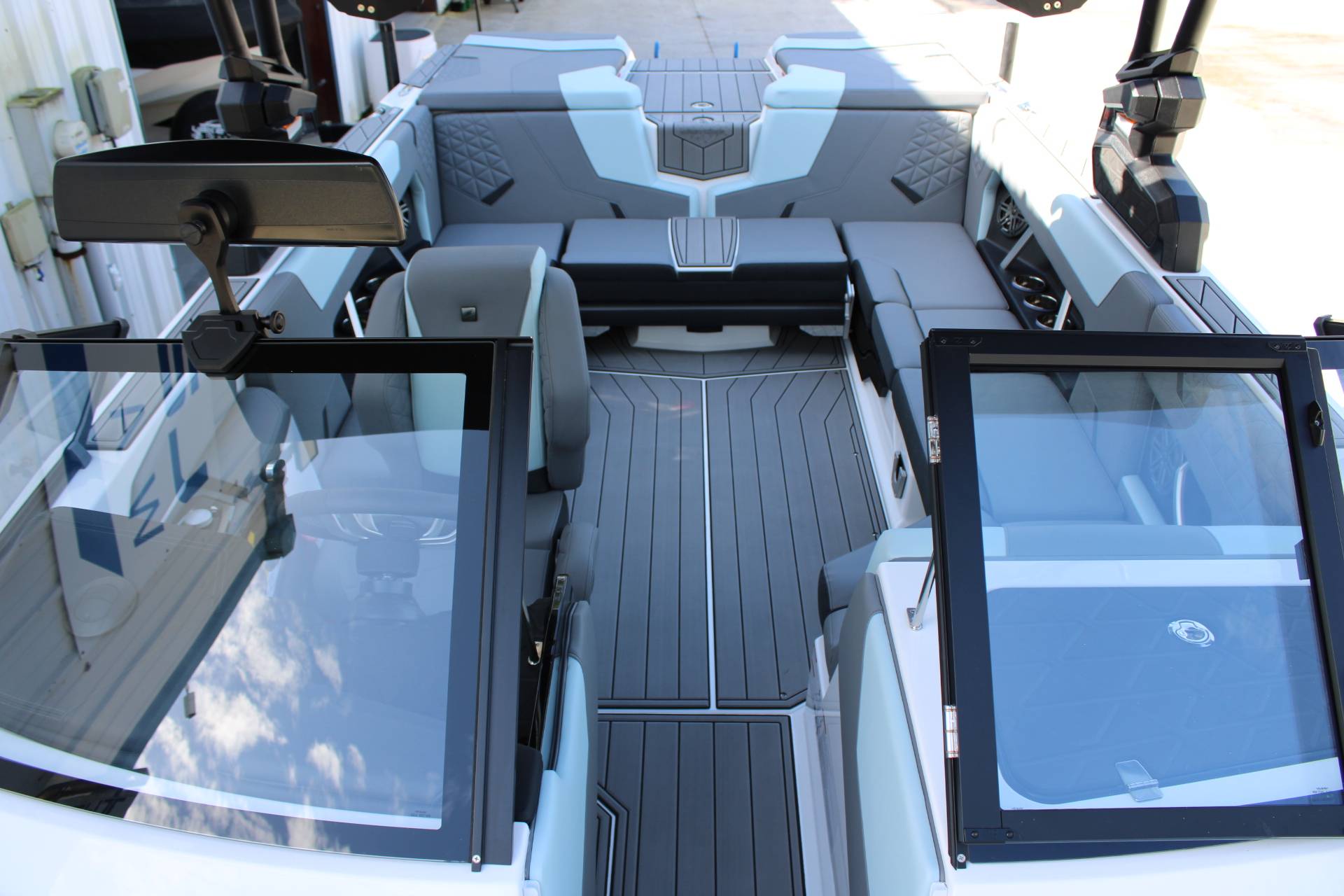 2025 Nautique GS22