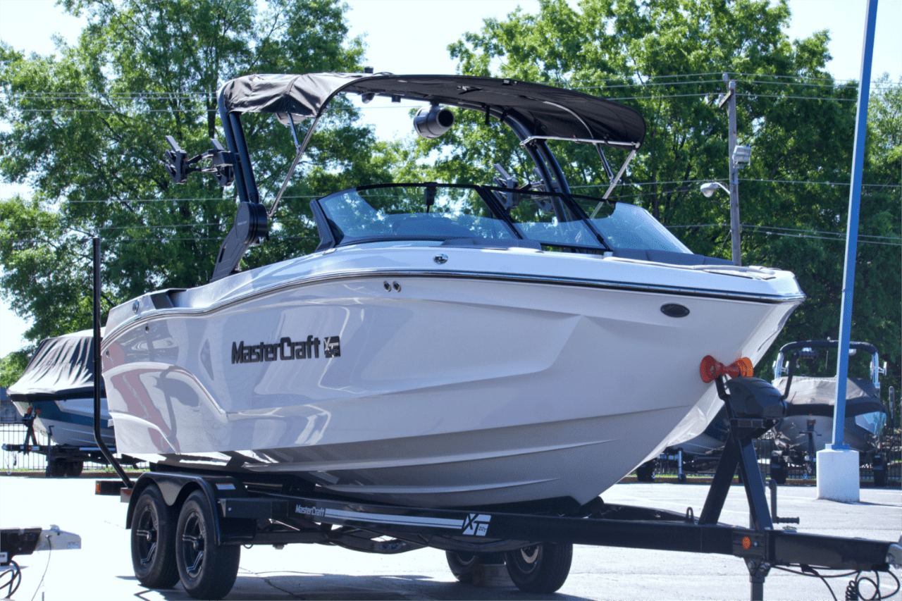 2024 MasterCraft XT22 T