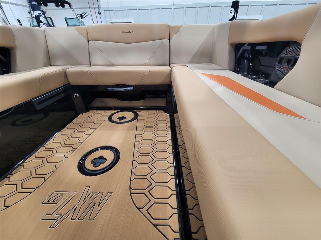 2024 MasterCraft NXT22