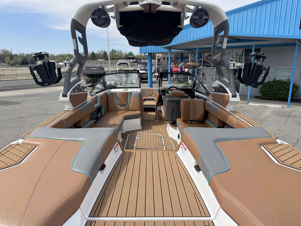 2019 Nautique G25