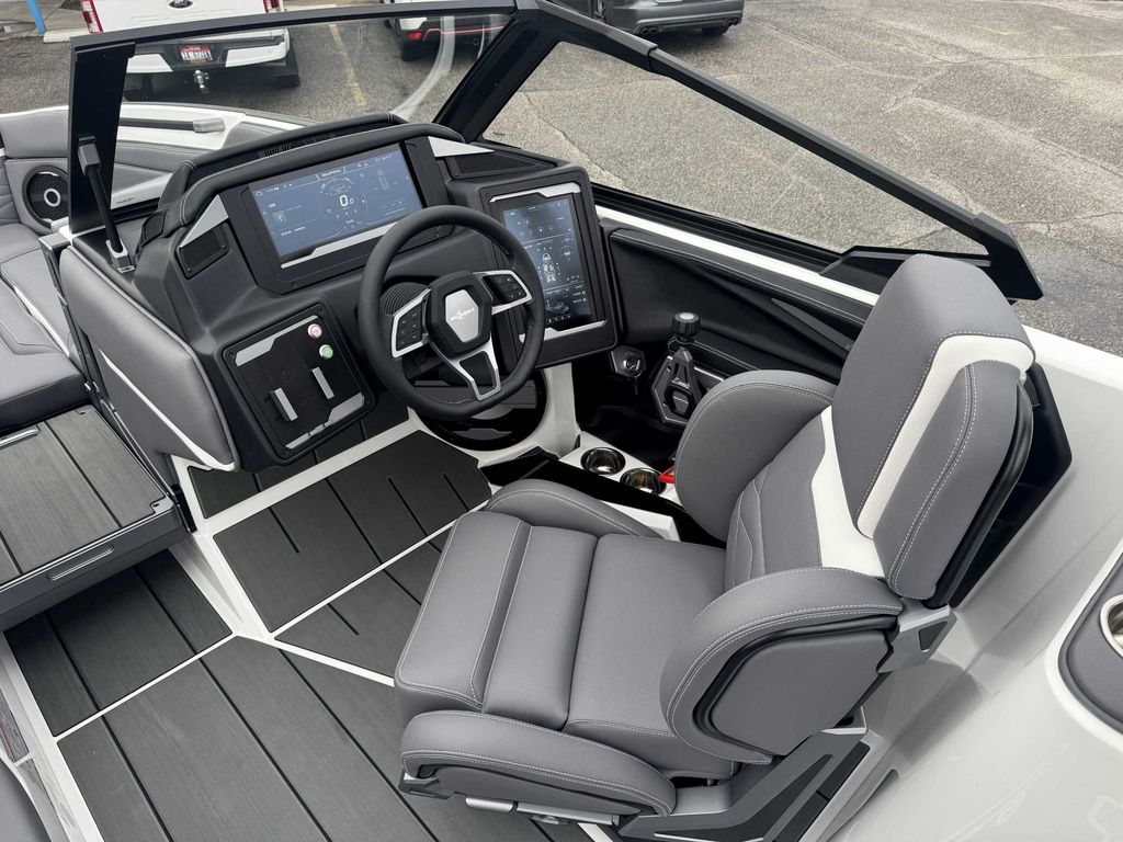2025 SUPRA SL