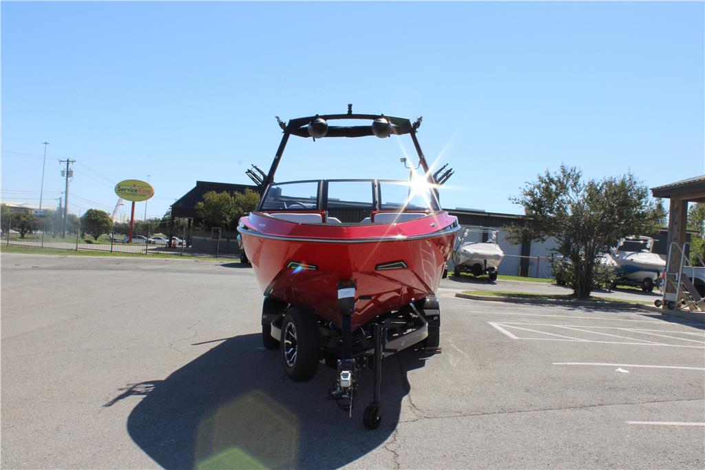 2024 Axis T250
