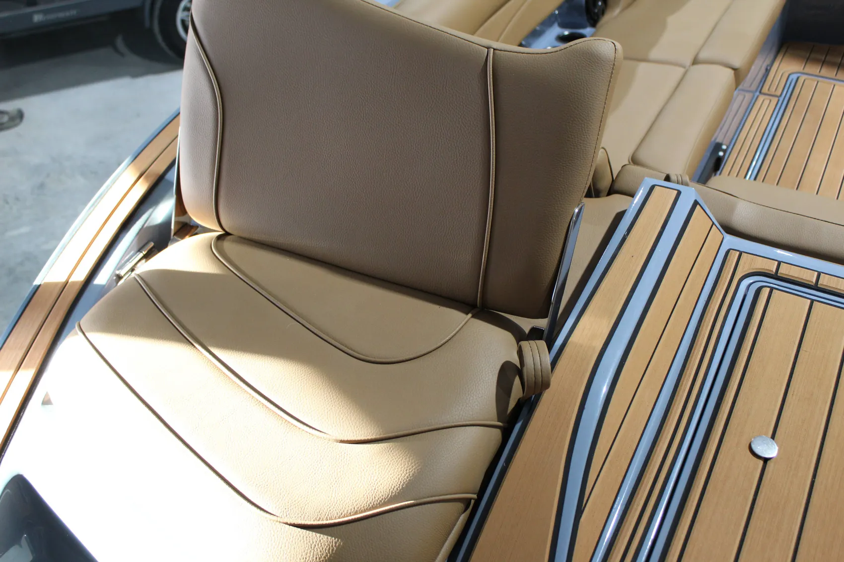 2024 MB Sports B52 23 Alpha