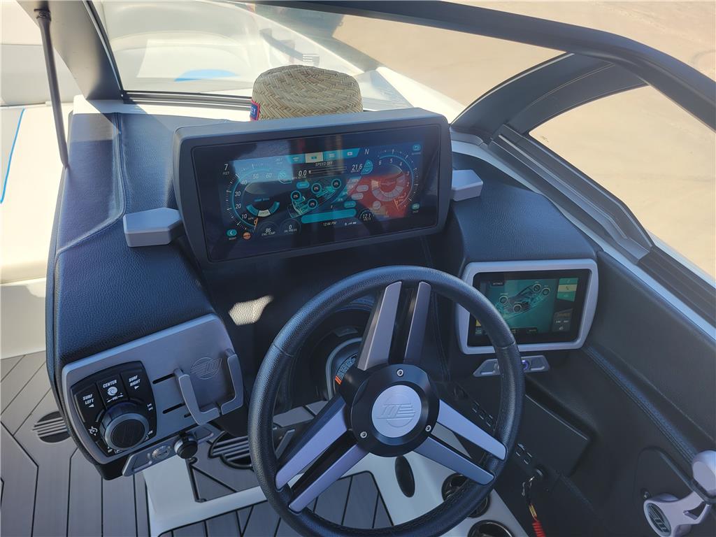 2019 Malibu 22MXZ