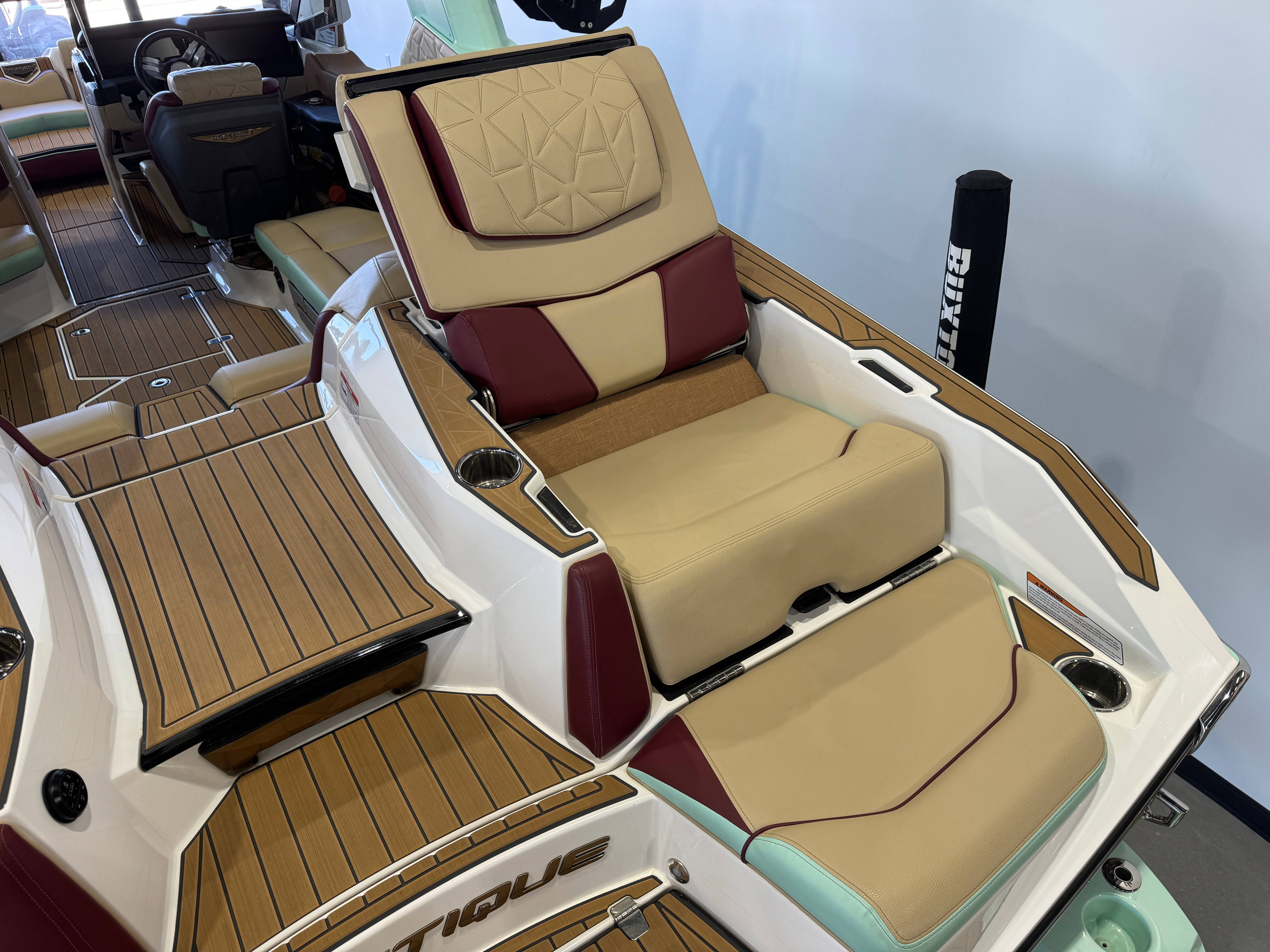 2023 Nautique Super Air Nautique G23 Paragon