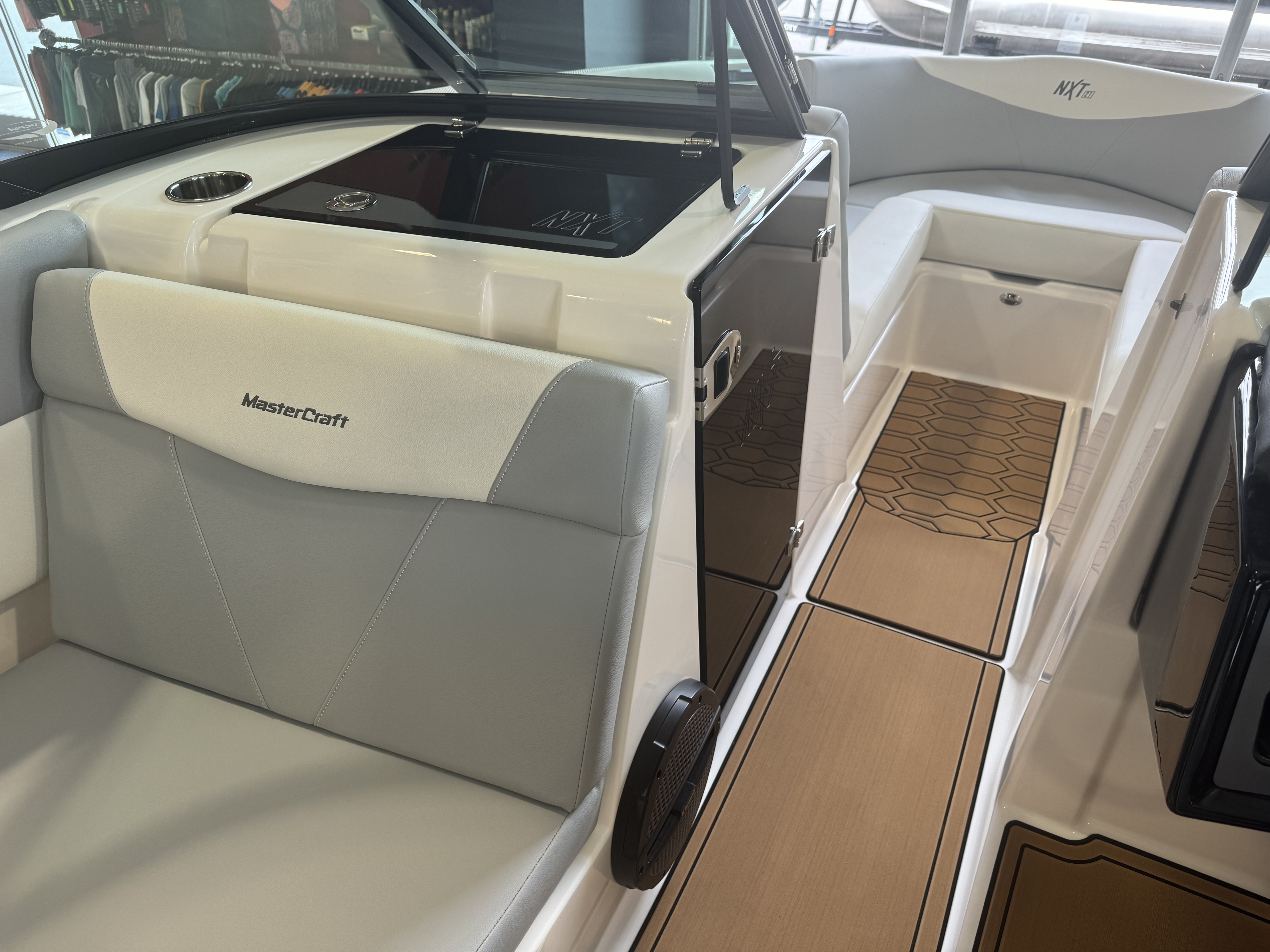 2025 MasterCraft NXT21