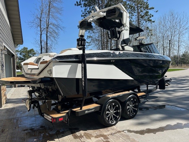 2022 Super Air Nautique G21