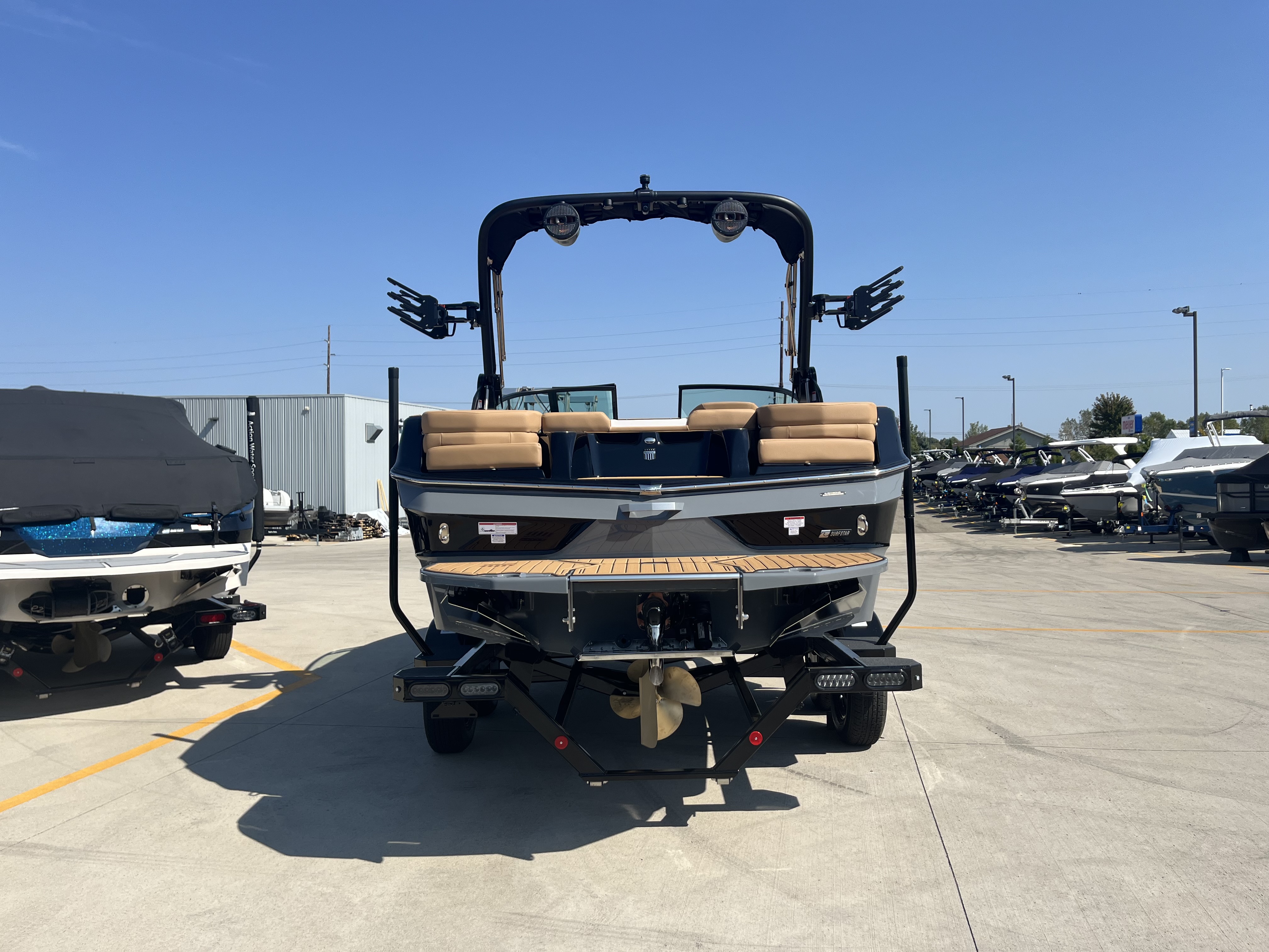 2025 MasterCraft XT20