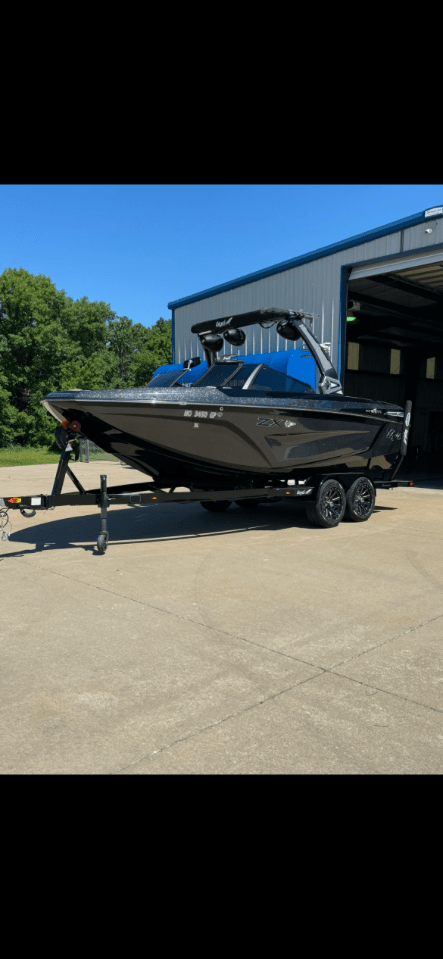 2021 Tige 21ZX – LOADED