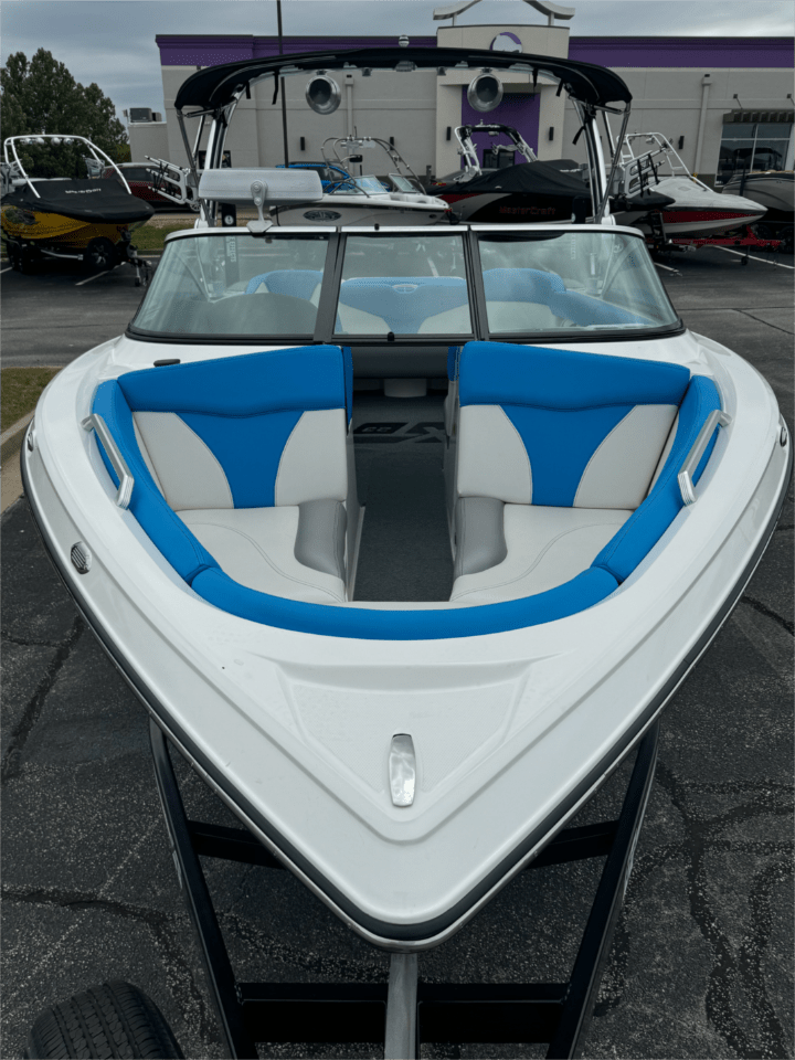 2018 MasterCraft XT23