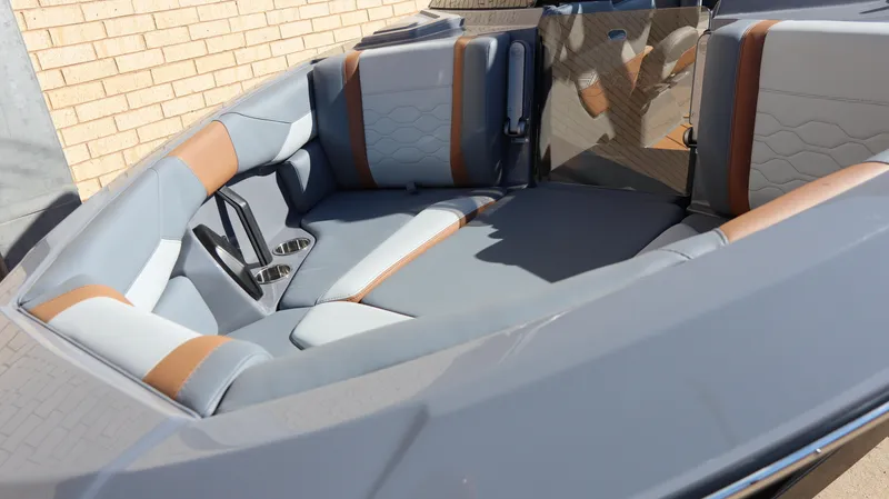 2025 MALIBU WAKESETTER 23 LSV