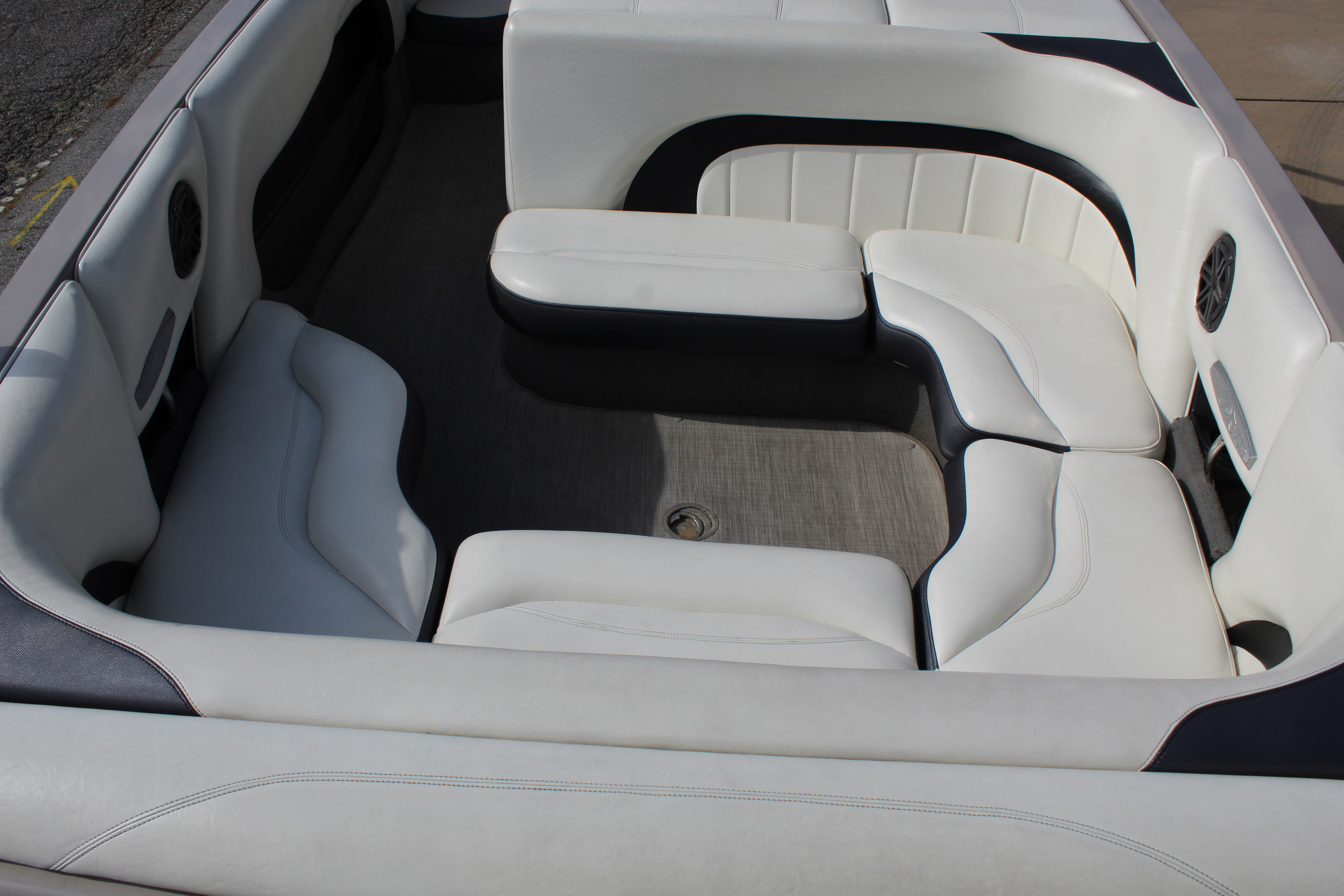 2005 Malibu 23 XTI Wakesetter