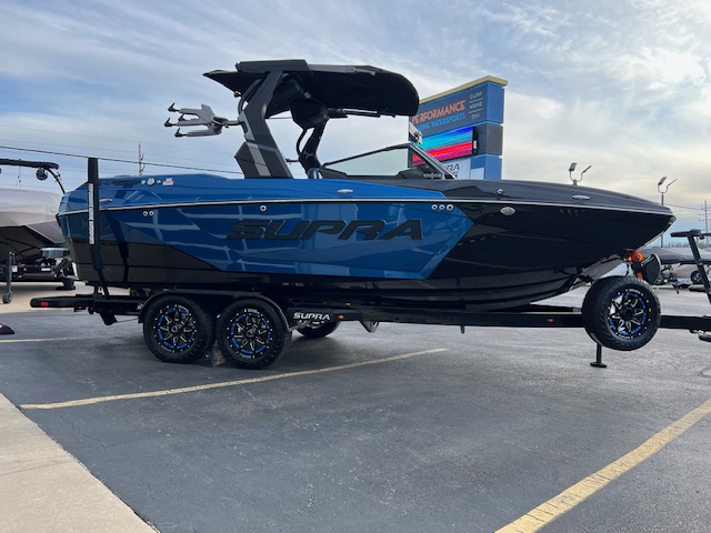 2025 SUPRA SA450 FULLY LOADED POWER BIMINI &amp; THRUSTERS LED LOGOS ADDED