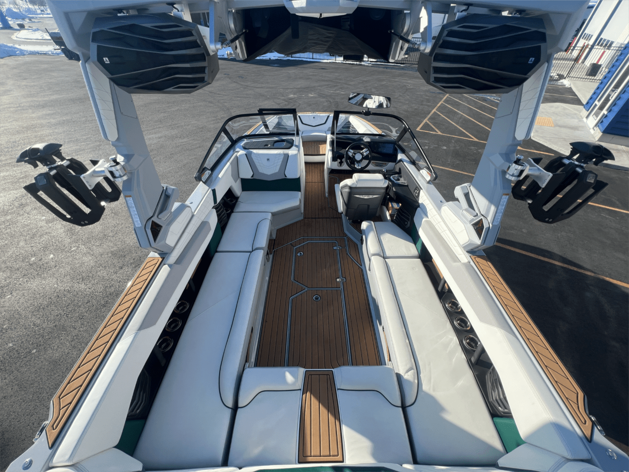 2024 Nautique G25