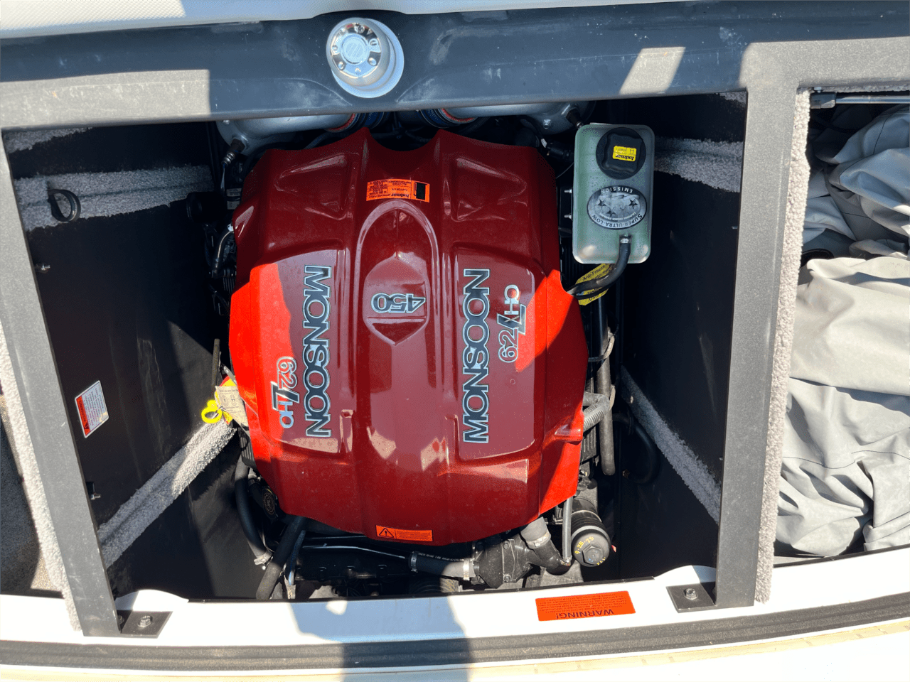 2017 Malibu Wakesetter 25 LSV – PRICED TO GO