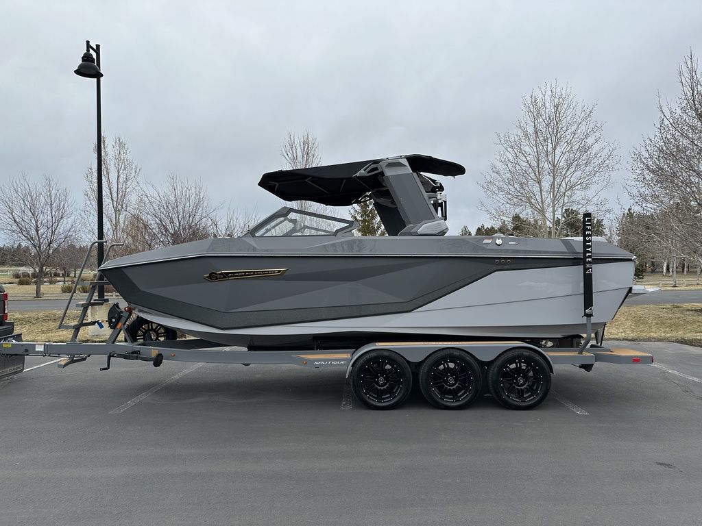 2025 Nautique Super Air Nautique G23