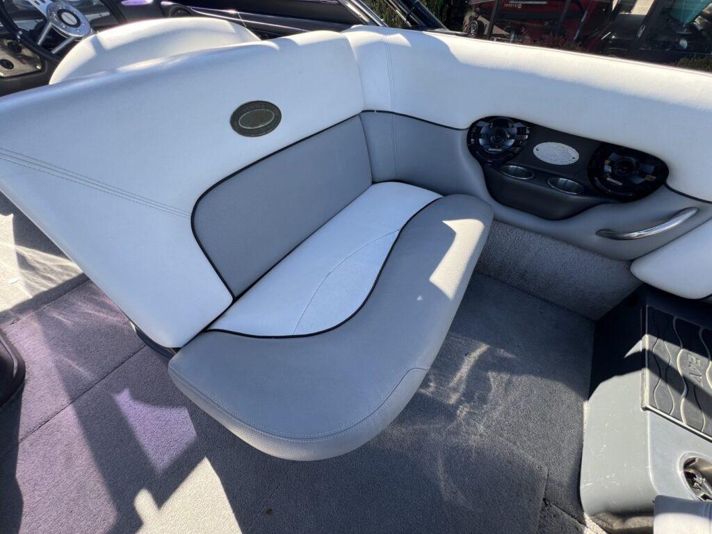 2007 Supra Launch 24SSV