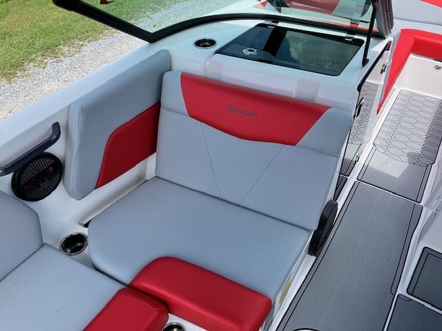 2024 MasterCraft NXT 24