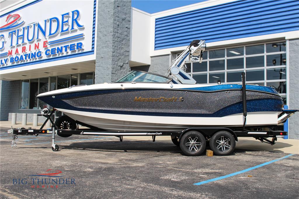 2022 MasterCraft X24