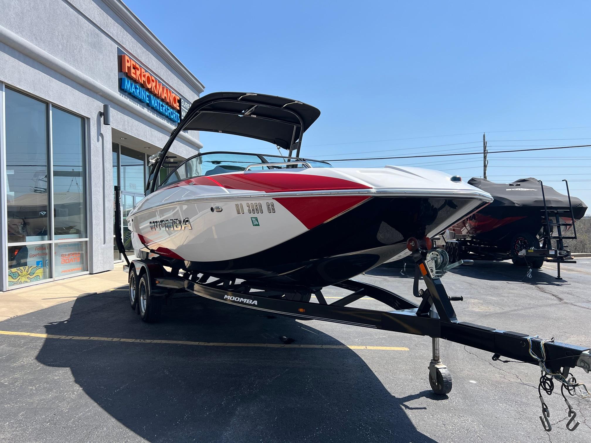 2013 MOOMBA MOJO 2.5 W/SURF SYSTEM AND XXL BALLAST SYSTEM PKG