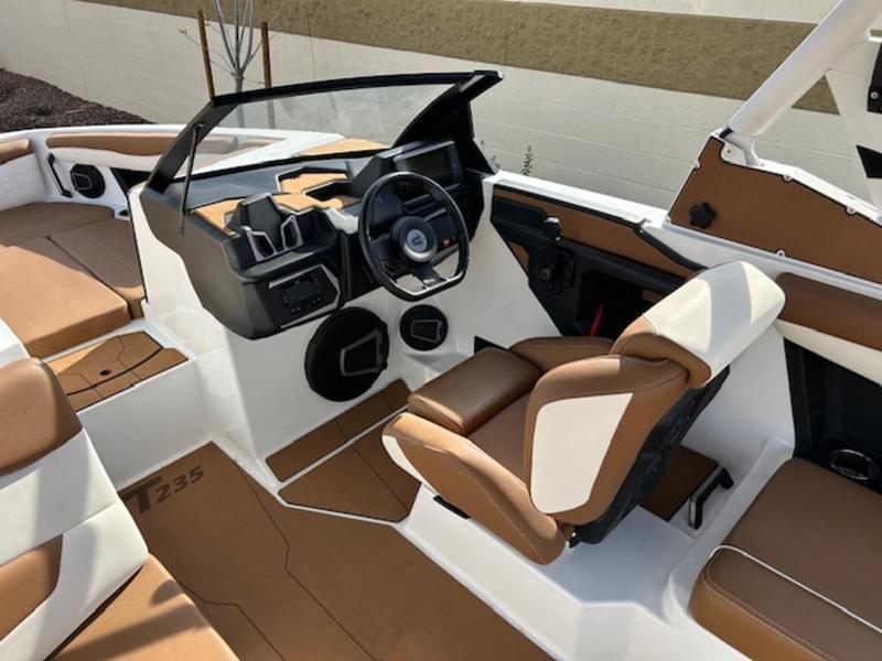 2024 Axis T235