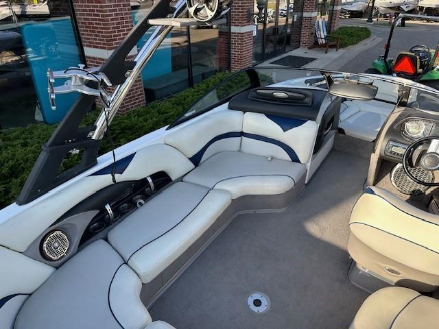 2014 Malibu Wakesetter 21 VLX