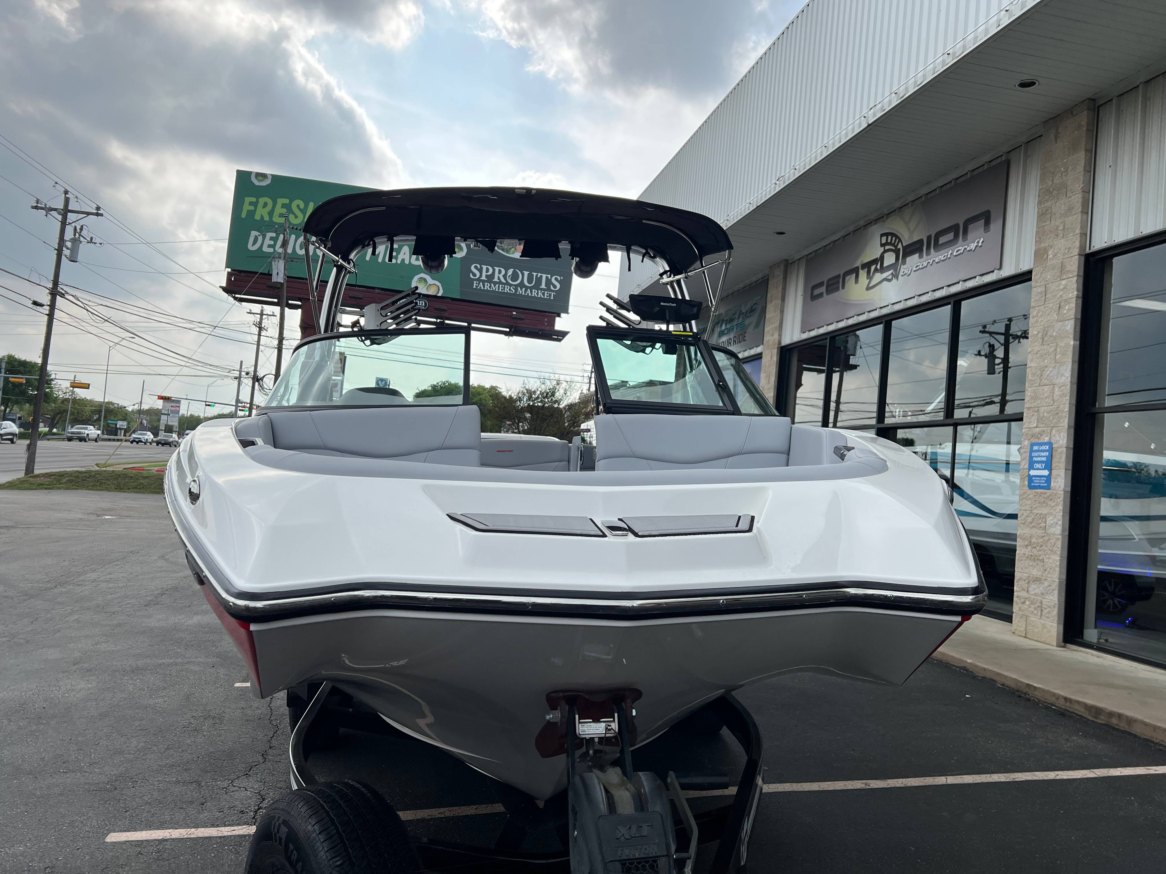 2022 MasterCraft NXT 22