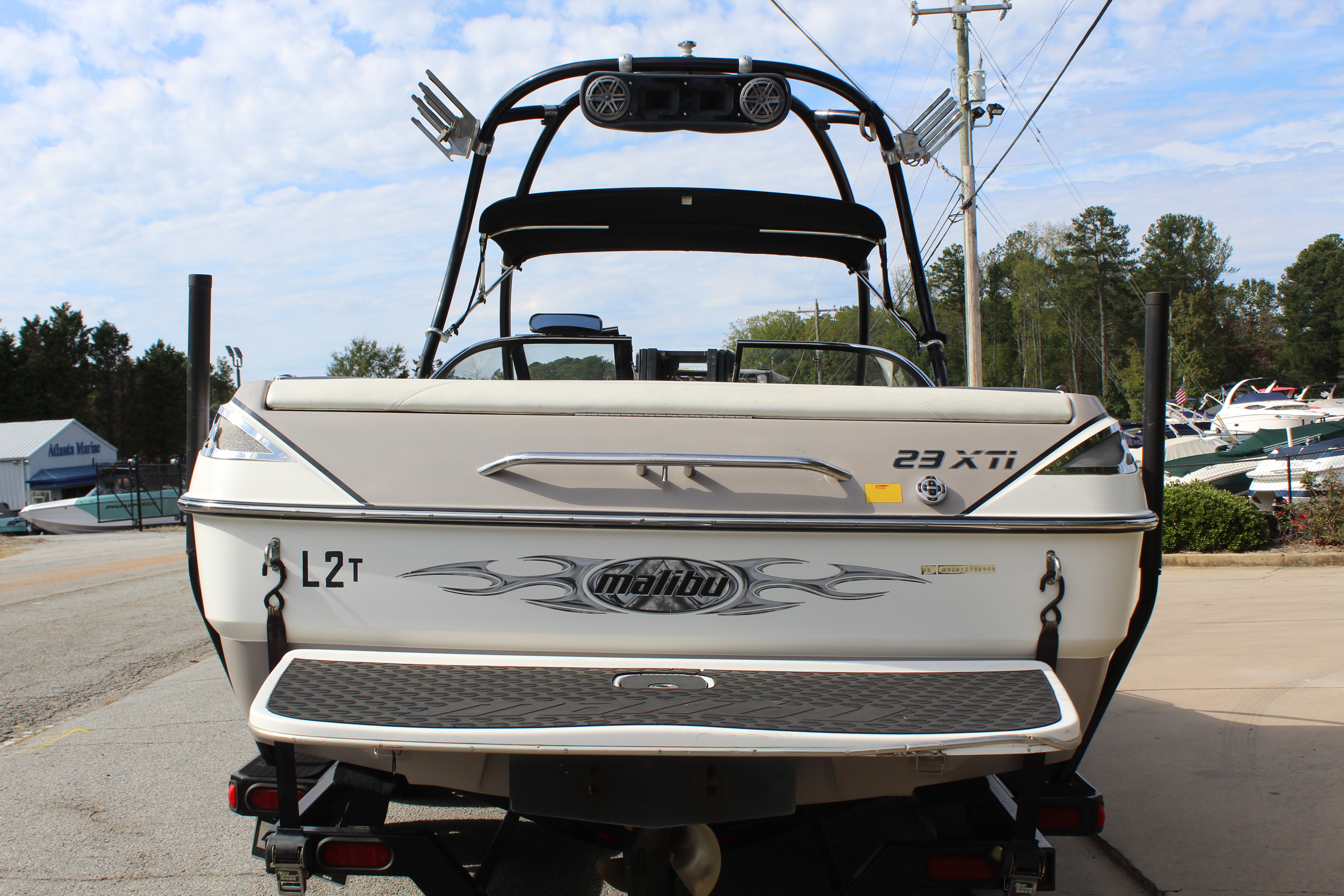 2005 Malibu 23 XTI Wakesetter