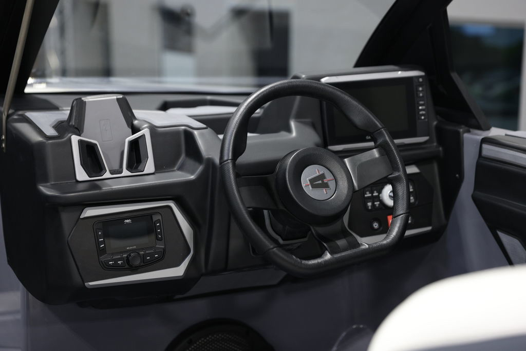 2024 Axis T250