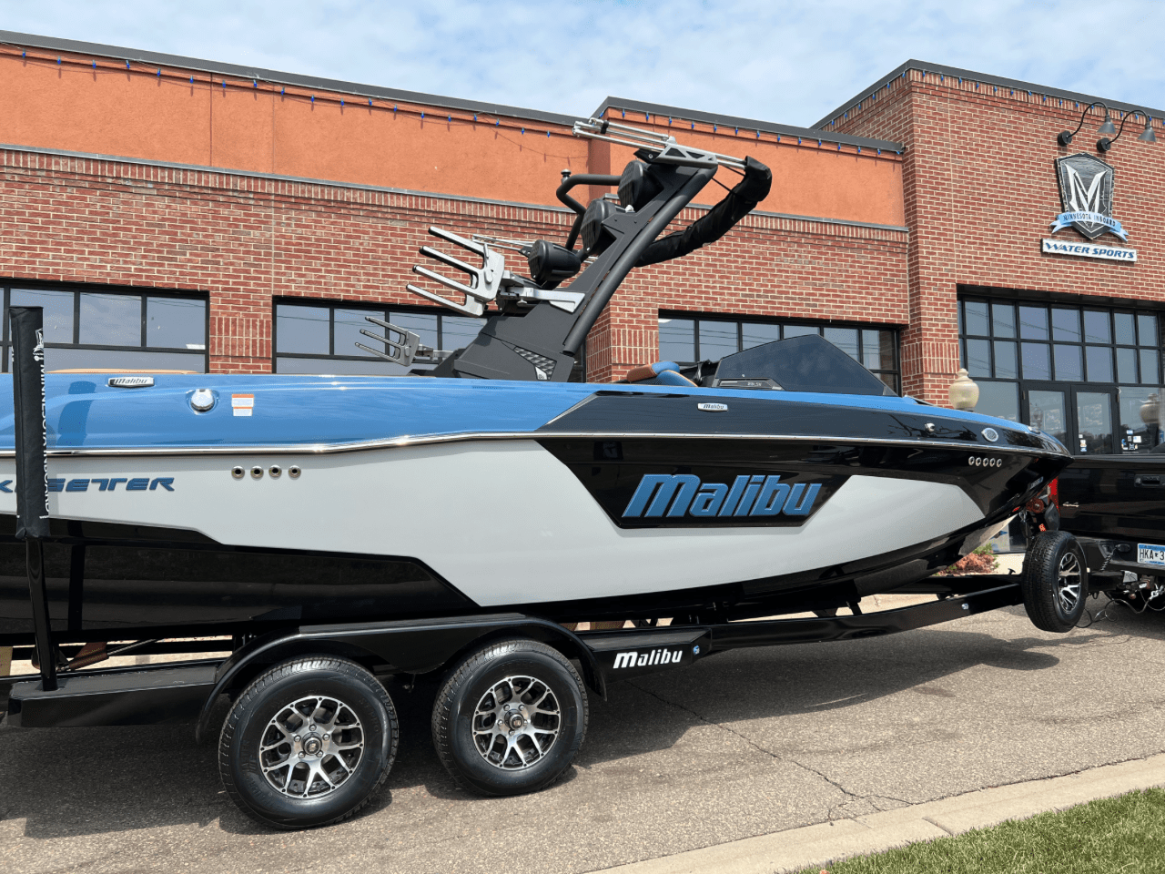 2023 Malibu Wakesetter 23 LSV