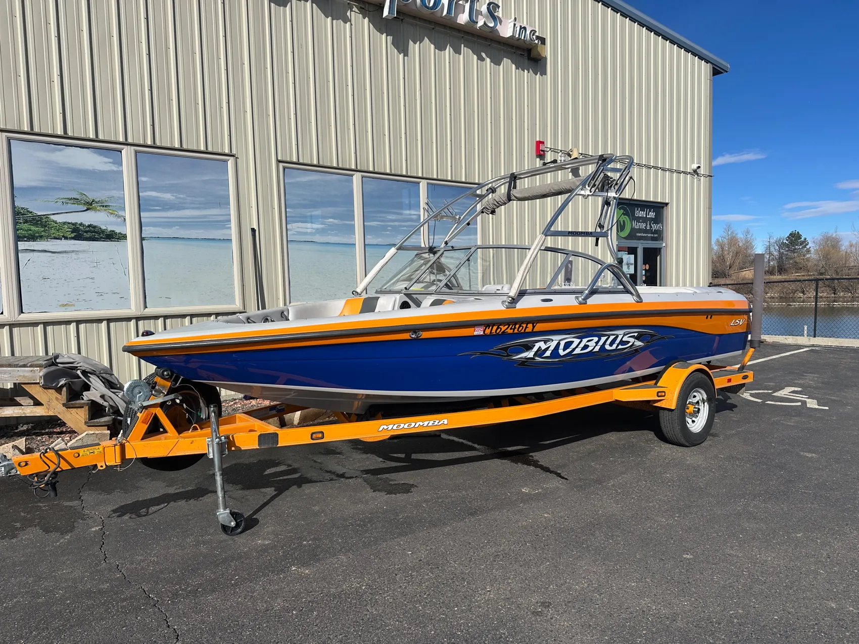 boat.Title