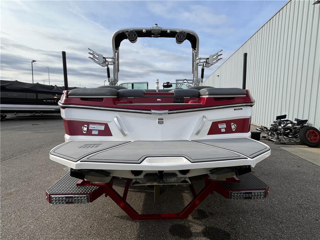 2020 MasterCraft XT23