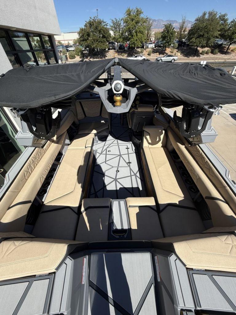 2025 nautique G25-Paragon-Centennial-Edition