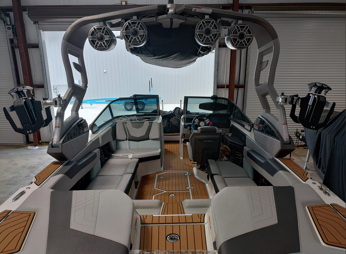 2021 Nautique Super Air Nautique G23