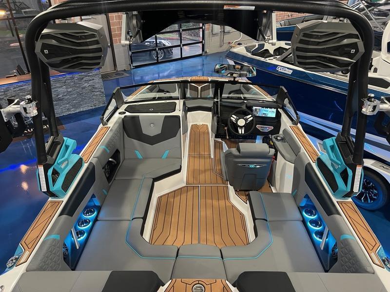 2025 Nautique GS20