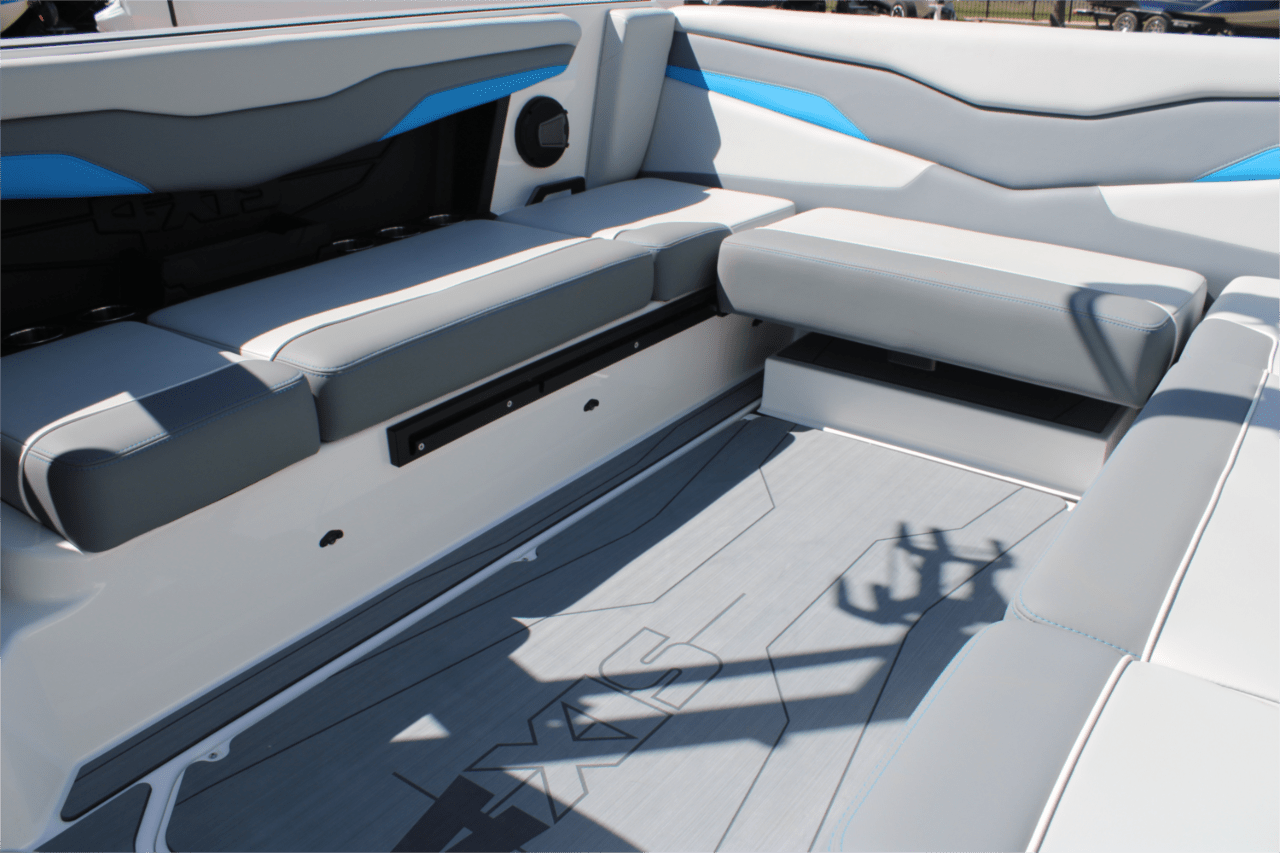 2025 Axis T235