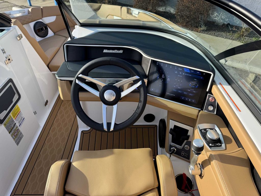 2025 MasterCraft XT23