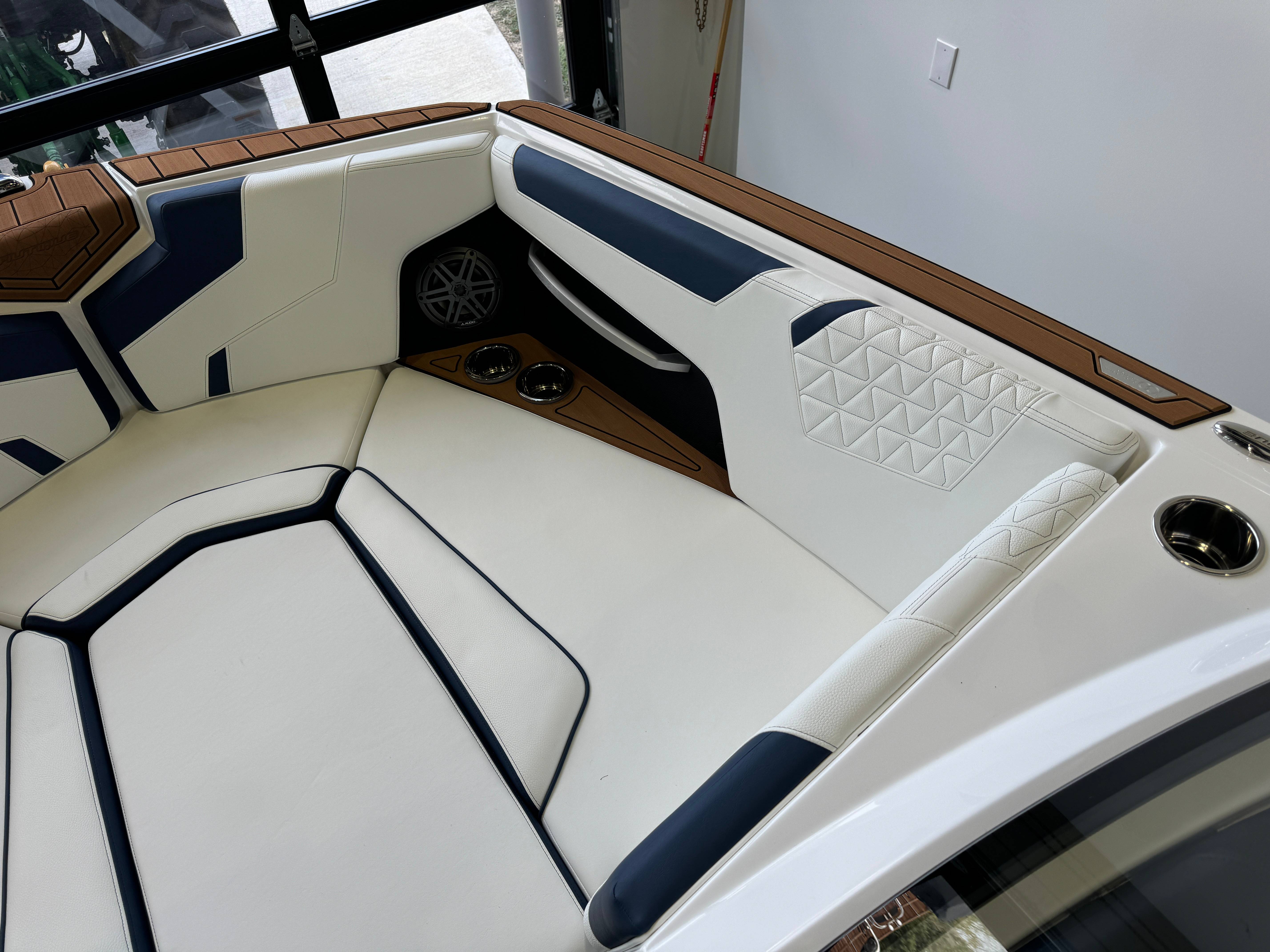 2025 Nautique Super Air Nautique GS24