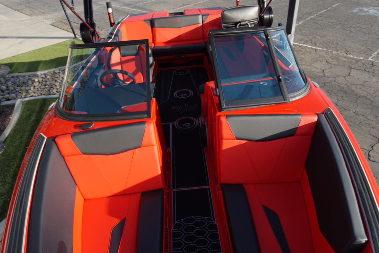 2025 MasterCraft NXT23